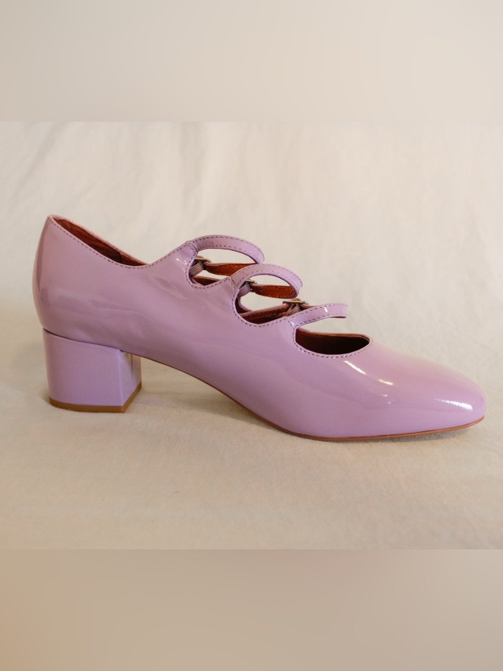 Intentionally Blank Women's Lilac Patent Mary Jane Block Heel Pumps New w/ Box - Picture 2 of 13